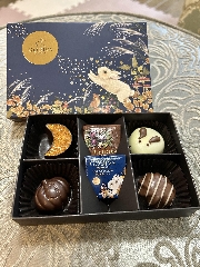 中秋の名月　GODIVA 限定ショコラ